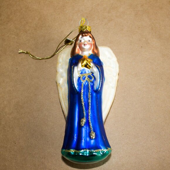 Angel - Picture 1 of 3